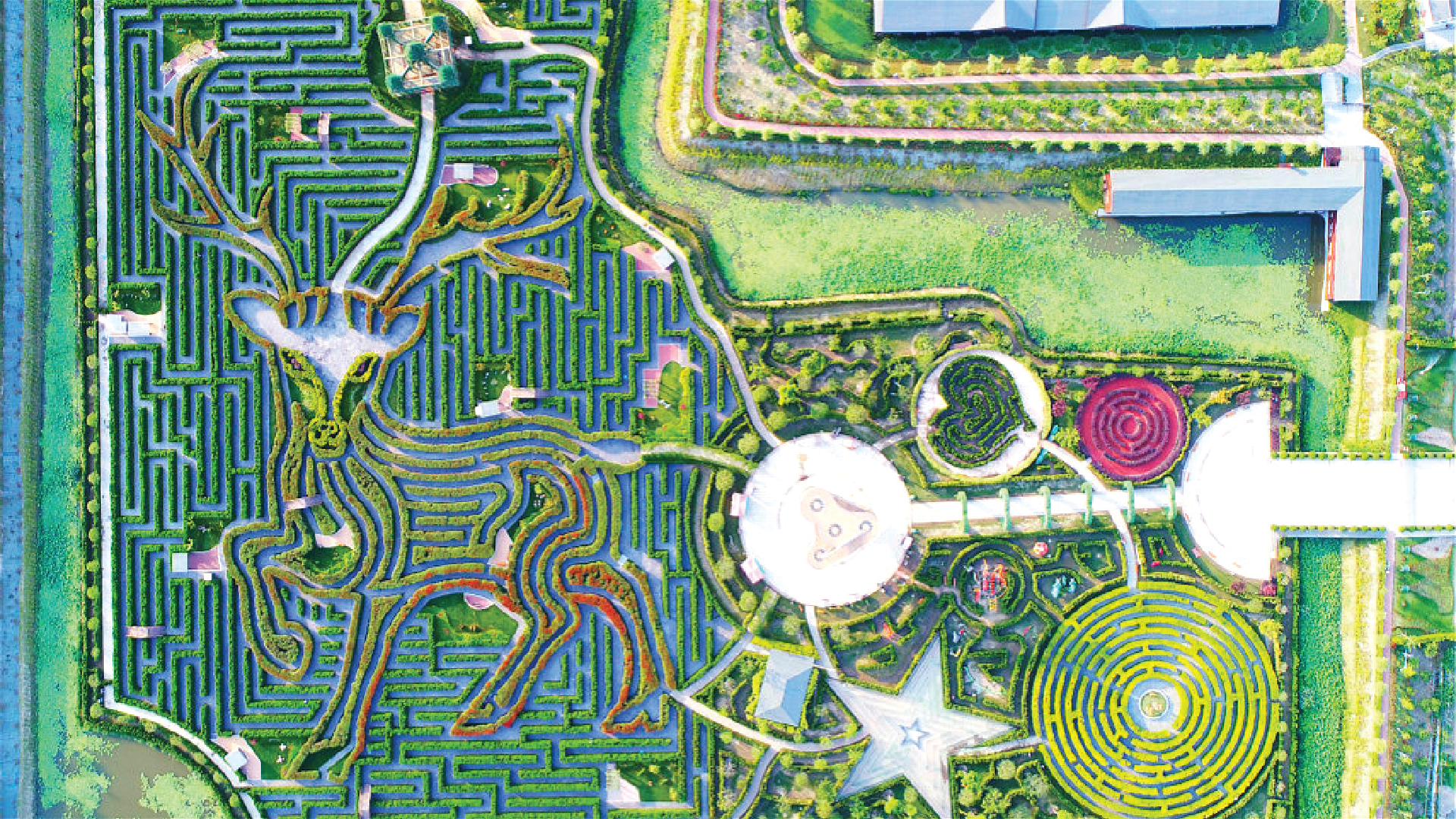 Dream Maze A photograph of Dream Maze in China.